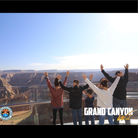 Meet your Posher, AC - Picture 7 of 7